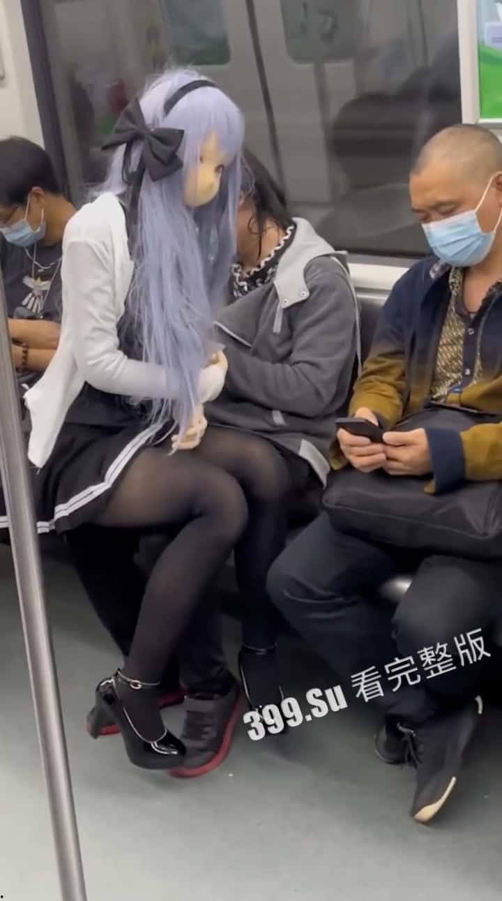 硅胶女友篇  就很逼真，瓜友们最喜欢哪款定制女友？-3