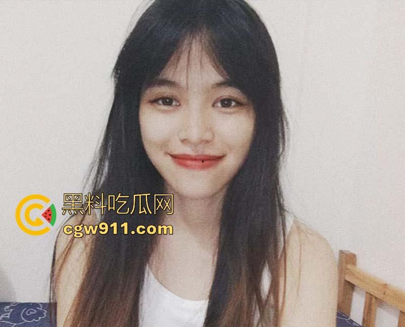 河南新乡小少妇出轨约炮被炮友无情曝光，巨乳反差母狗猛插到底，淫荡反差一面被彻底揭露！-2