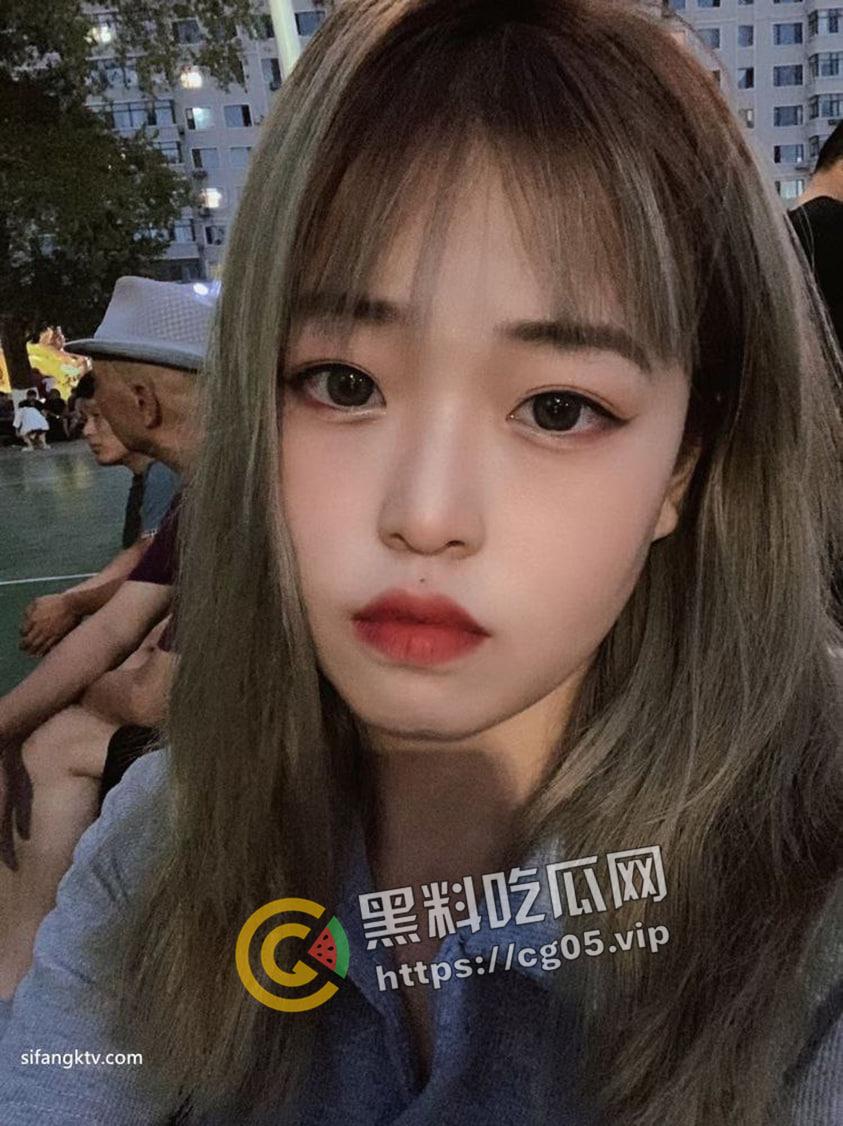 张家口职业技术学院【王静怡】圣诞节cos女郎和辅导员开房 被辅导员女朋友曝光  师生恋都要出轨玩-2