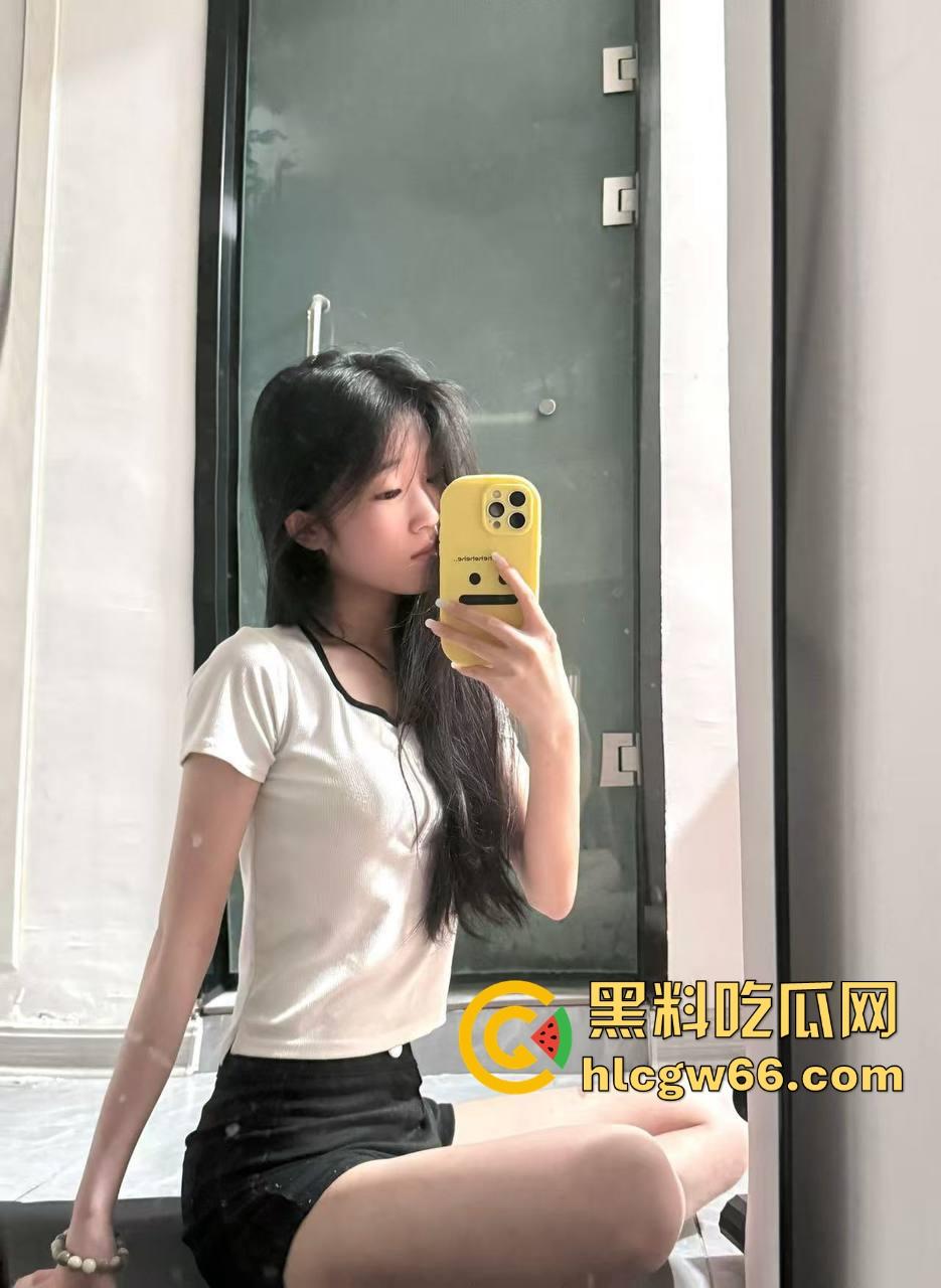 浙江大学高颜值妹子『孙瑜伊』高中清纯乖乖女，大一就破处，大二换男友如换衣，女仆装被爆操调教！-5