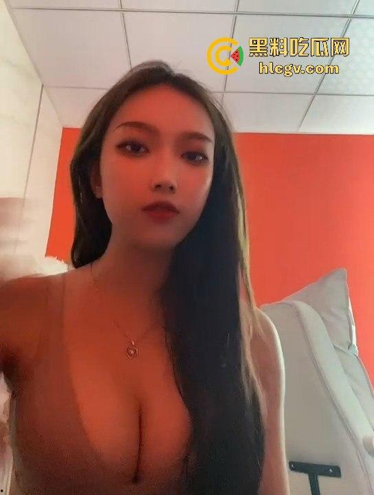 30天搞定单位新来的00后小妹，哄拍内衣视频还真拍了！妹子整顿职场潇洒离去，如今已有男友！-10