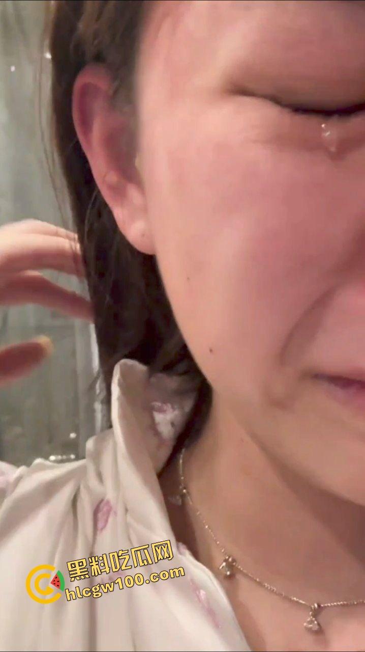 街球圈情侣大瓜!杭州街球手【程鑫凯】家暴女网红【鸡腿诺】多处打伤哭泣现场!独家开盒流出!-18