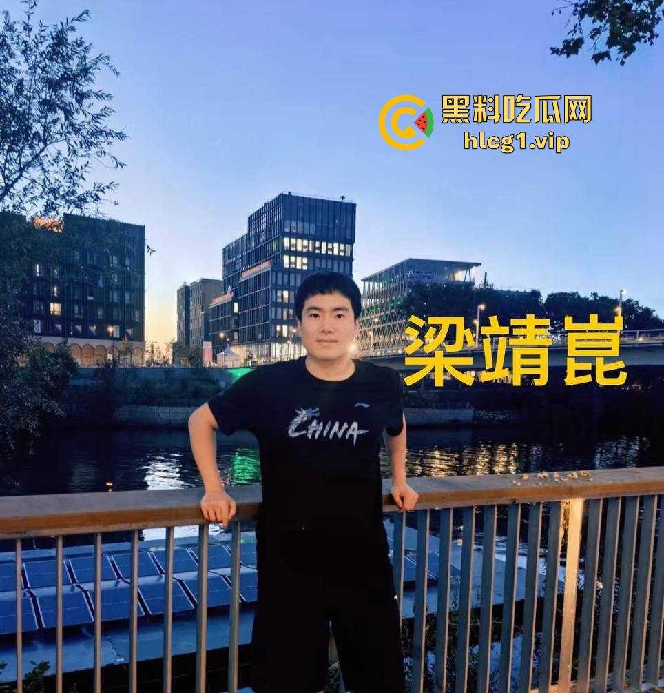 乒乓球国手梁靖崑爆出婚内出轨!与小师妹刘炜珊亲密同居,前妻曝光不雅聊天记录及视频!-15