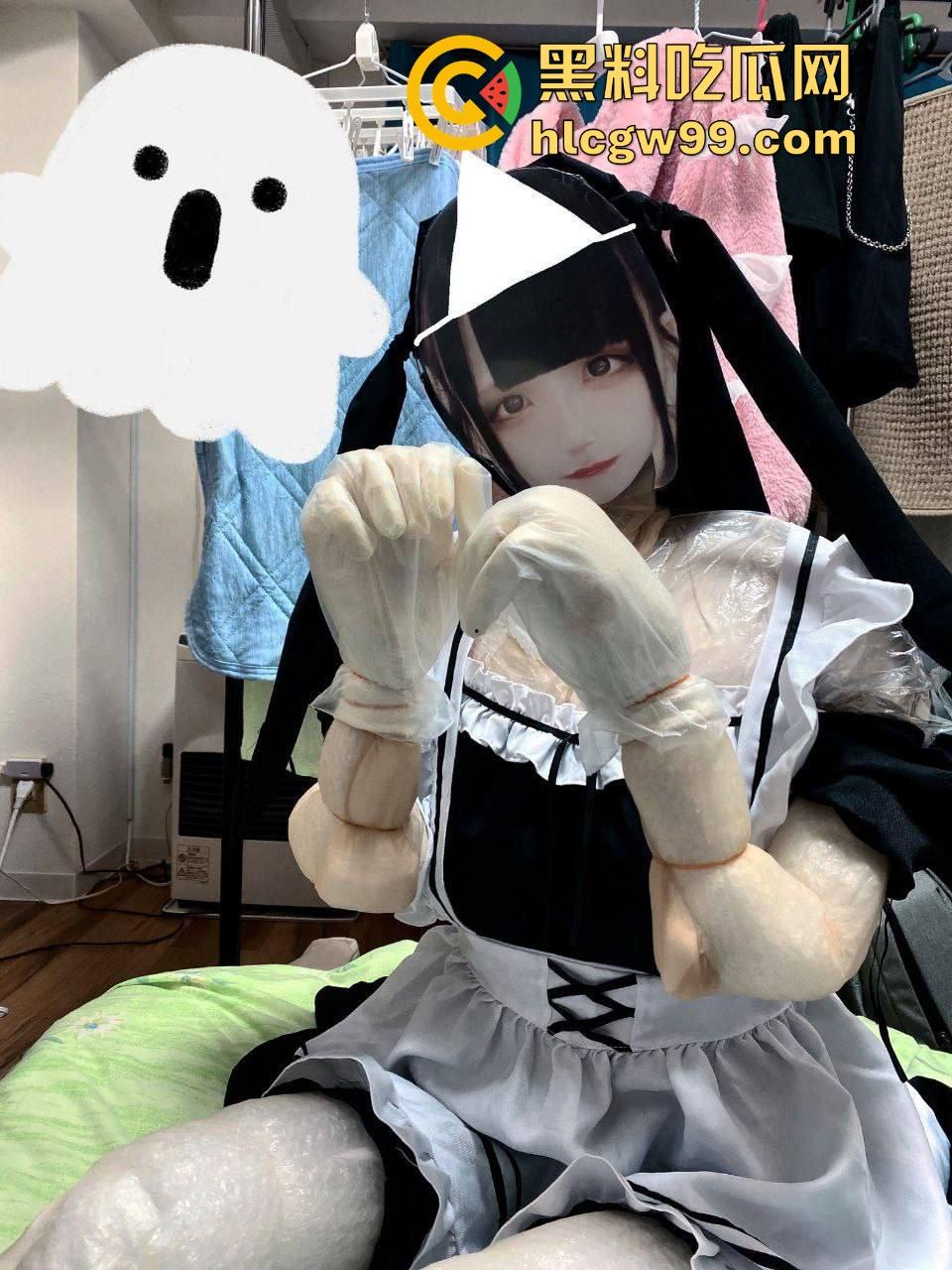 高手在民间！牛人自制毛巾纸人娃娃，硅胶保安娃娃眼珠子都吓掉了，兄弟你能不能整点阳间的玩意儿？-1