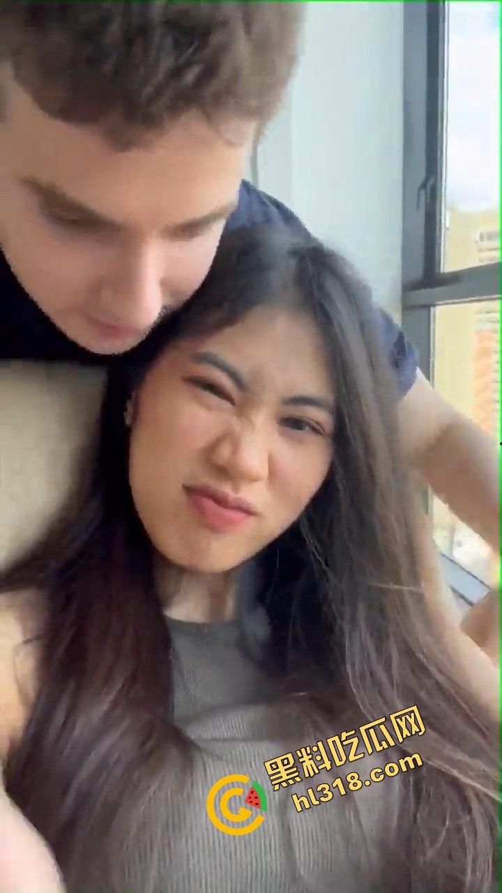 巨乳白富美『方梦雪』留学变洋人炮架，高颜值富姐全裸骑屌自拍流出，大奶配蜜桃臀夹得洋哥嗷嗷叫！-4