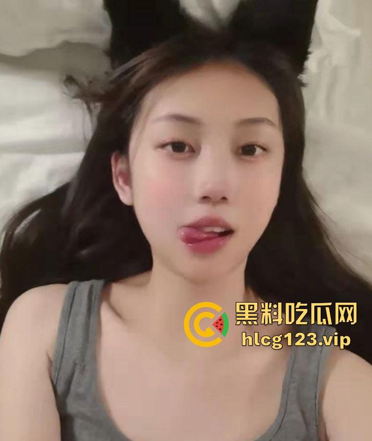 瓜友爆料珠海电商妹【栗娜】酒店约炮被抓，男友怒曝光7部不雅视频！反差魅力引发热议！-2