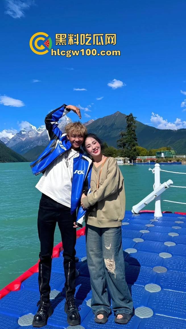 网红劲爆大瓜，青海抖音网红【藏族宋小宝】与【静静.】家中性爱视频流出，静静全程上位，小穴是真的会吸啊！-14