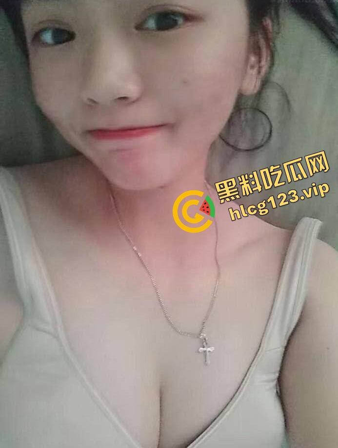 刚毕业女大学生遭男友威胁!私密高清全程录播曝光,尺度口交画面令人震惊!-3