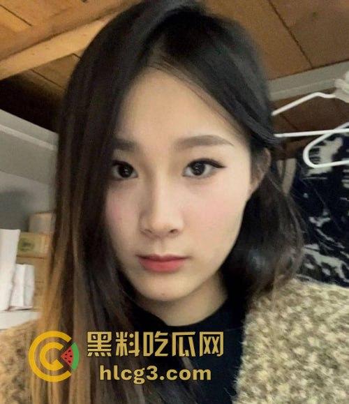 上海艺术学院极品反差校花『方卓威』颜值顶尖的纯欲女神被金主包养啪啪视频流出！-2