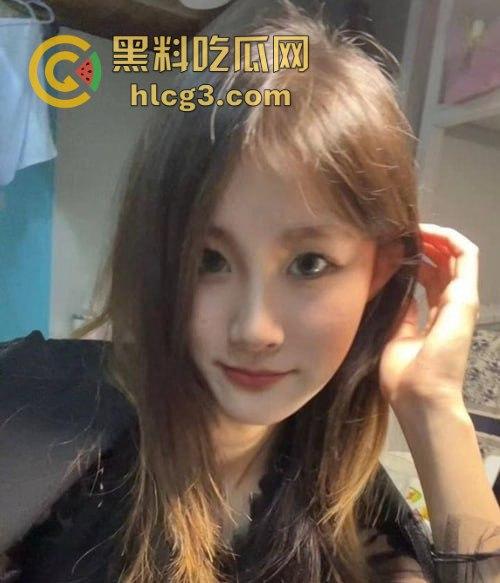 上海艺术学院极品反差校花『方卓威』颜值顶尖的纯欲女神被金主包养啪啪视频流出！-4