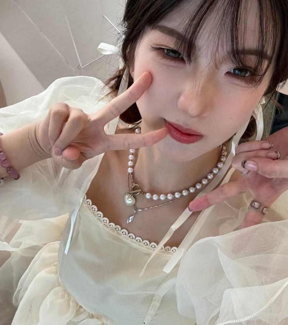 天津艺术学院舞蹈系班花【孙怡】,露脸做爱视频泄露,长腿女神被纹身男调教,各种姿势画面淫荡至极!-3