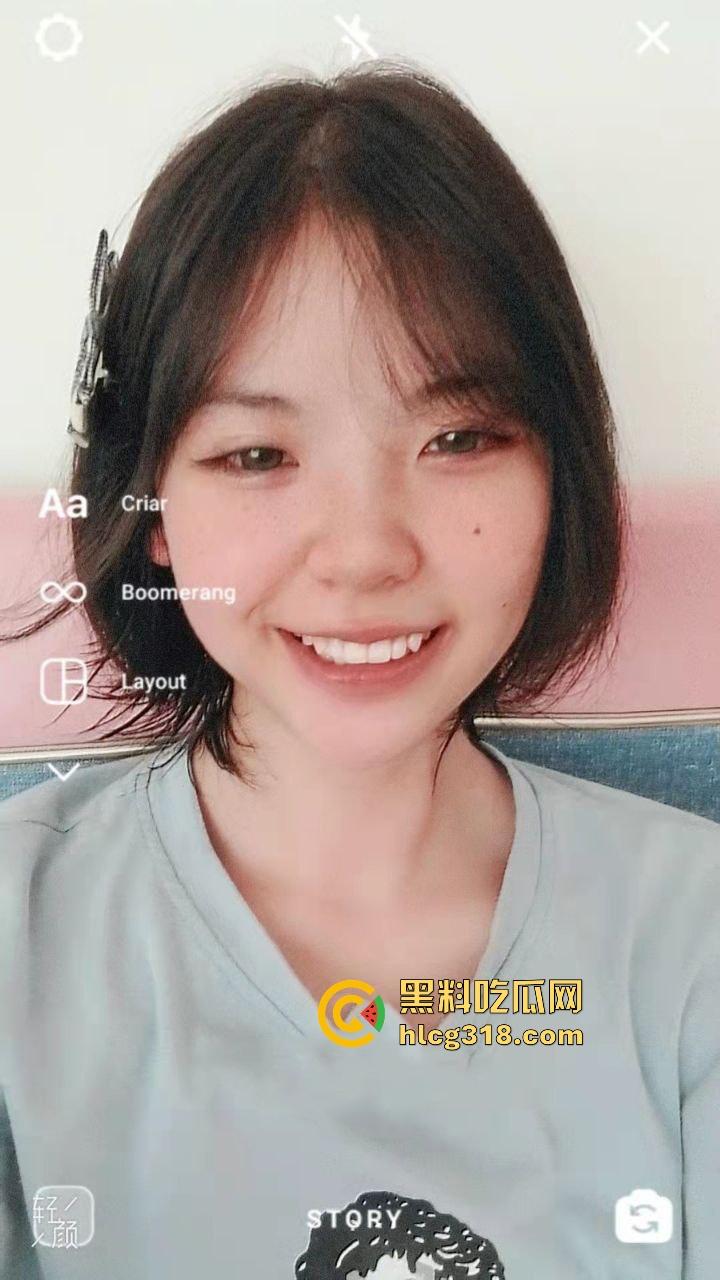 广西职业学院嫩妹【黄语莹】自慰视频曝光!清纯学妹化身欲望女王,手指轻舞抚摸敏感地带,令人欲罢不能!-2