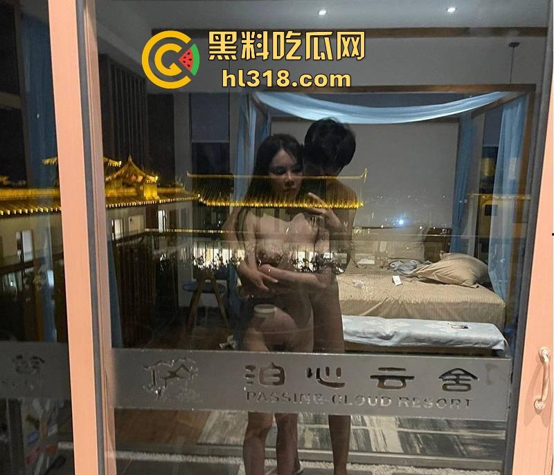 高颜值小情侣性爱私拍曝光，酒店调教性爱极品女友，猛插女主高潮娇喘抽搐，全程浪叫不断！-15
