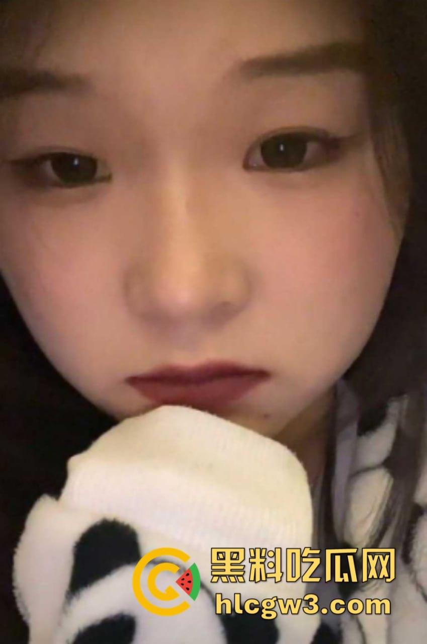 南京医药学院的骚学妹 陈欢羽 因出轨和前男友分手 经朋友介绍成炮友 绝对的骚母狗-7