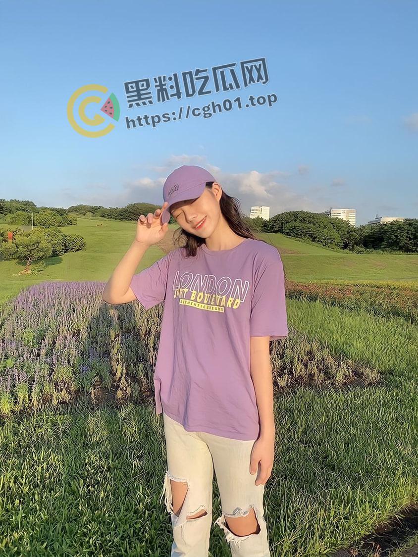 台湾台北大学生 教科书级别反差婊  御姐脸的人性飞机杯 自慰都能水多的溢出来-26