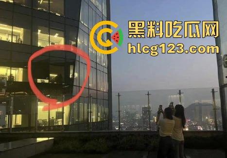 腾讯大厦38楼会议室变炮房！加班加到直接开干，楼下吃瓜群众围观全程！-8