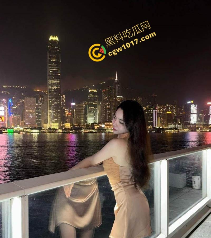 迷人小网红【Annie Lau】雪肤翘臀与龙蝶共舞!前男友报复泄露性爱视频,丰胸嫩穴尽显,网友惊呼“纹身狂野极品”!-3