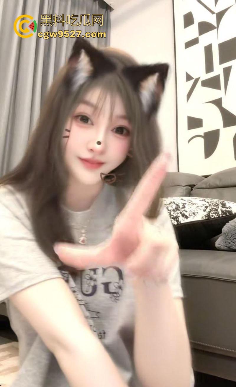 广州大学高颜值骚货【林怡莲】靠脸蛋身材上位，多体位开战，细腰狂扭蜜桃腿夹紧，撸管必备的极致尤物！-2