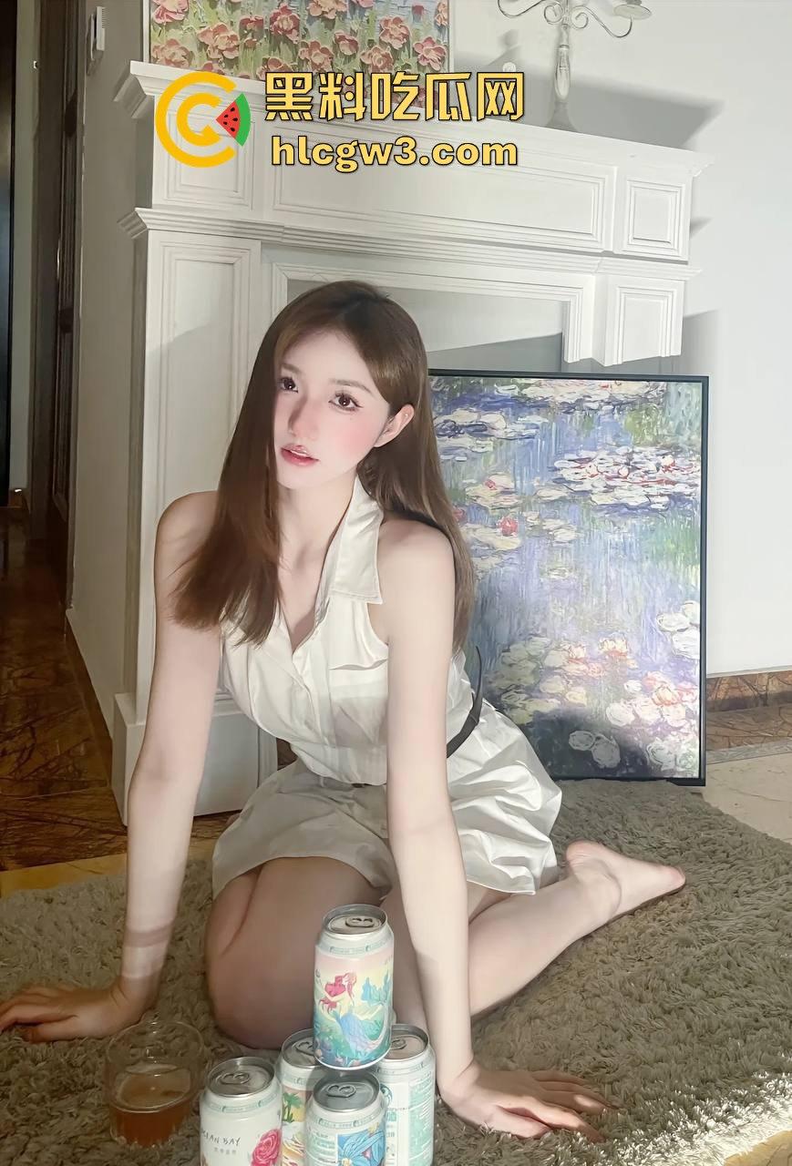 江苏网红脸骚母狗被猛攻！高颜值大胸白皮肤，金主爸爸后入猛操到崩溃，无套中出让沸羊羊心碎直掉泪！-13