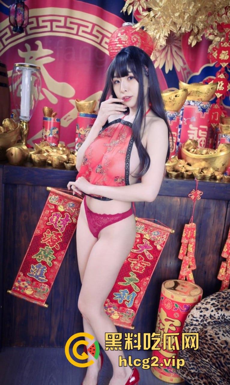 巨乳白虎女神『黎儿 』被洋男后入暴操！口含大鸟舔到高潮，捂嘴抽插爽到快窒息！-11