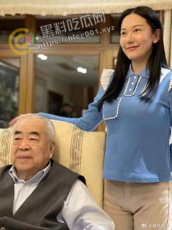 著名书法家【范曾】85岁高龄娶35岁娇妻 还是老登会享受 深扒老登黑历史 曾迫害恩师【沈从文】!-3