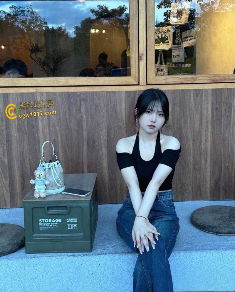 海南大学礼仪队队员【赵韩雨】被男友床上调教，翘臀被后入喷汁内射，私密视频泄露欲火狂欢！-2