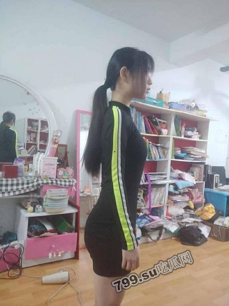 前女友系列！刚满 18 岁童颜巨乳高中生「李歆瑶」发育得非常不错 遇到渣男前任泄露-4