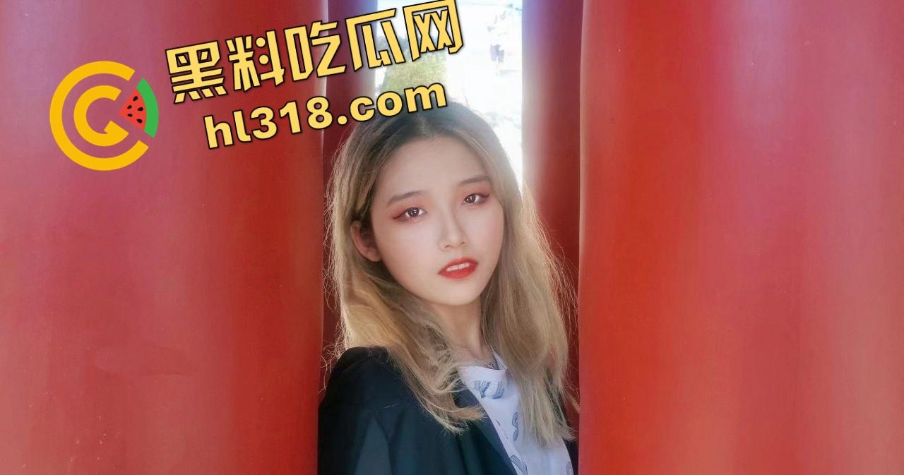 深圳新安外国语狠货老师『黄畅』课上色诱学生，勾学生手段贼溜，跟学生深度一对一辅导私密视频流出！-5