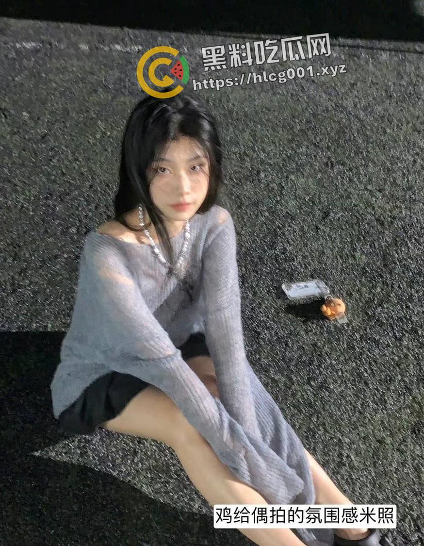 浙江宁波名媛的真实面孔 星巴克手里拿 大屌硬往逼立塞 被操到声嘶力竭还不停下 果然公车就是不心疼-3