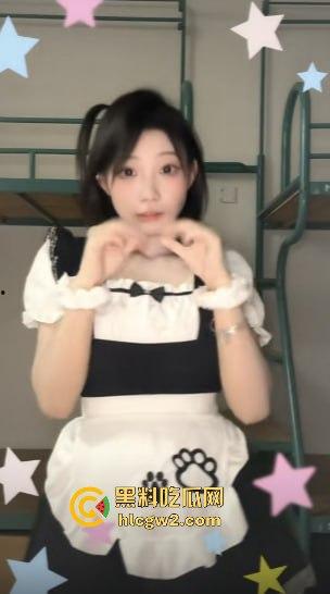 抖音甜妹『丫丫br』大尺度反差  直播间玩盯射调教，甜妹秒变性癖达人，性癖挑战让直播间沸腾不止！-9