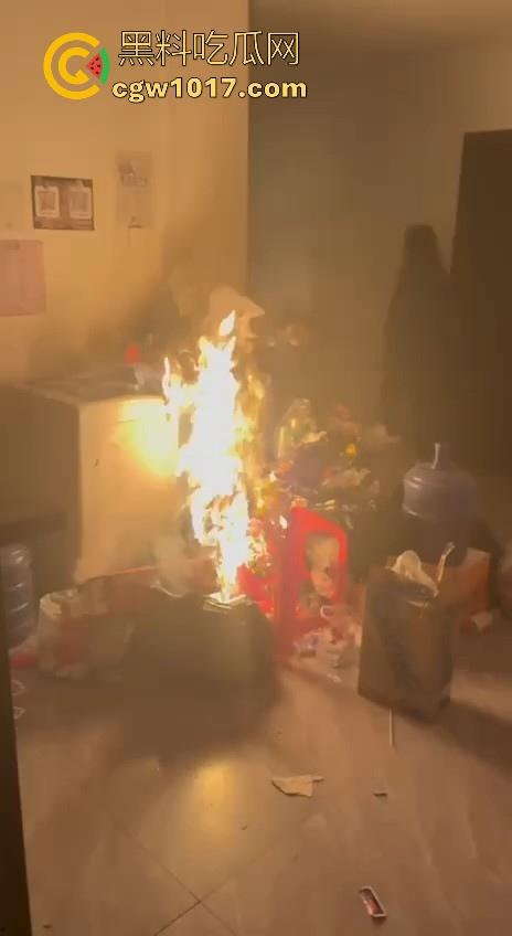 妙瓦底顺达园区缅甸KUN武装屠杀中国人！抢劫、轮奸、枪杀地盘之争，诈骗人员沦落为牺牲品，这时候你是中国人啦！-8