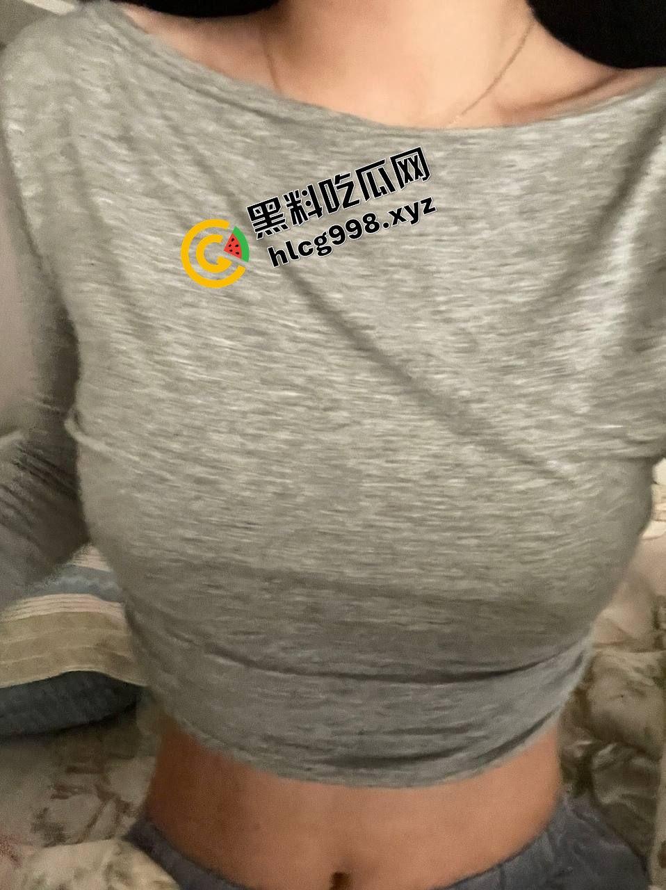 男友真实投稿曝光！97年福建泉州骚母狗【朱惠娇】口爆吞精 尽显贱狗本色 首创流出！-2