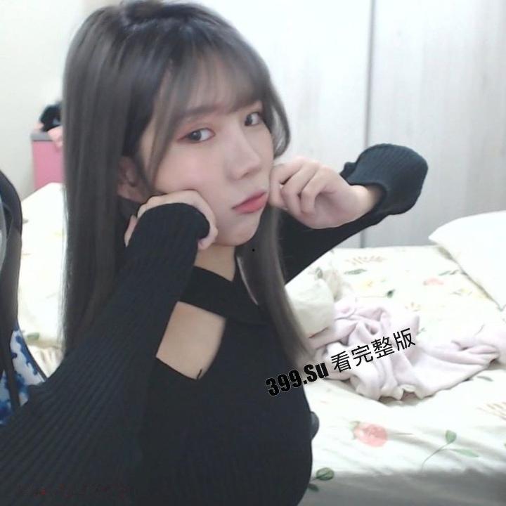 台湾”火车便当事件“女主角知名游戏电竞职业选手爆乳正妹 #張優 性爱视频流出-11