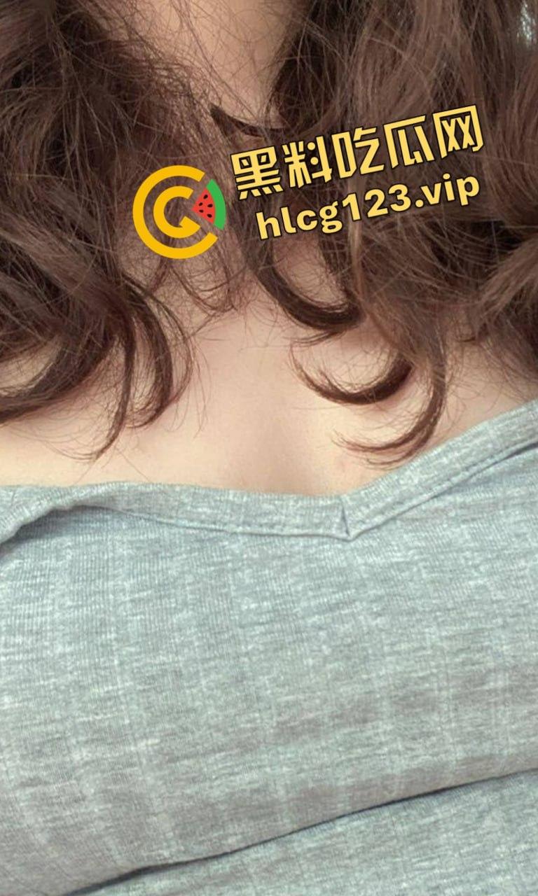 台湾萌系学生妹[刘美岐]啪啪自拍流出！短发俏皮，胸大无脑，男友爆射全身！-6