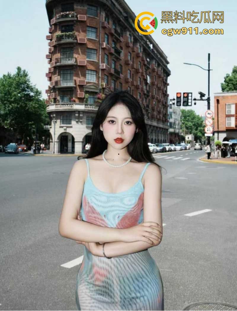 四川美术学院极品学姐【王芷情】与金主约炮被男友报复曝光私拍，性感骚货，极致后入爽到激烈抽搐！-5