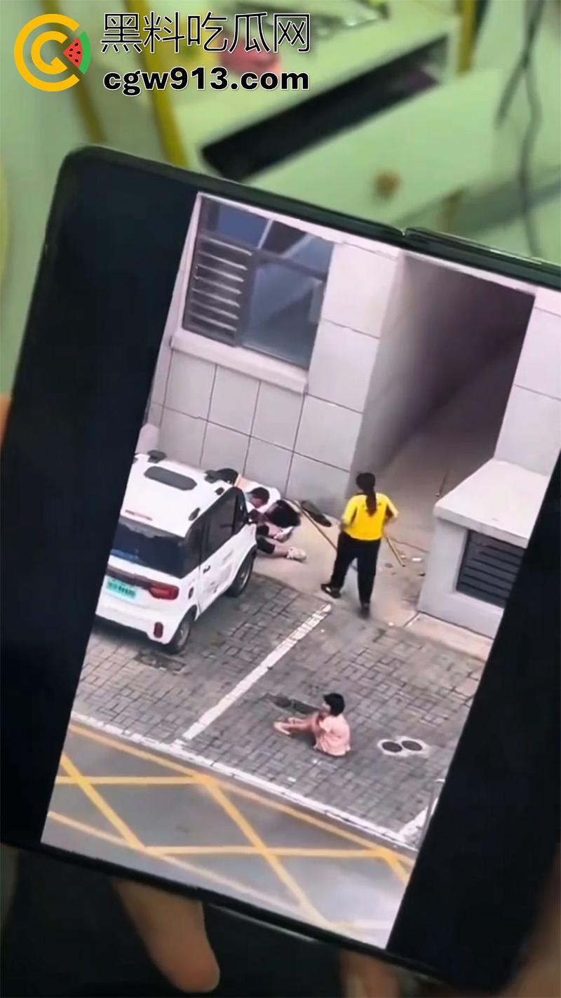 离婚女不能找果然有道理,河北邢台南和明德园小区,二婚女把老实婆婆逼跳楼,这回又要离婚了!-2