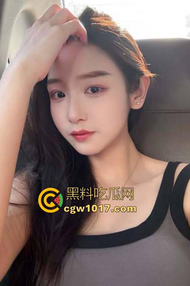 海角乱伦！黑丝姐姐处心积虑诱亲弟，被弟弟操到出白浆，奈何隔音太差想叫又不敢叫难受死了，对白刺激无比！-1