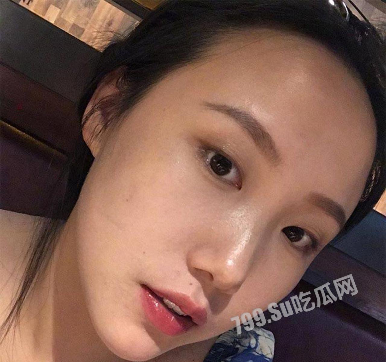 云盘泄密！超高颜值反差巨乳良家少妇 完美露脸与老公自拍啪啪视频泄漏 恬静的外表下隐藏着一颗淫荡的心-3