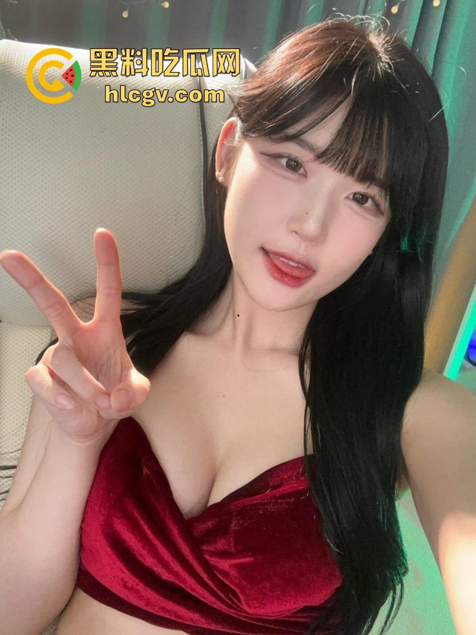 韩国地下女团清纯偶像『李智秀』彻底放飞！下海做福利姬，阿黑颜圣体让人心跳加速！-1