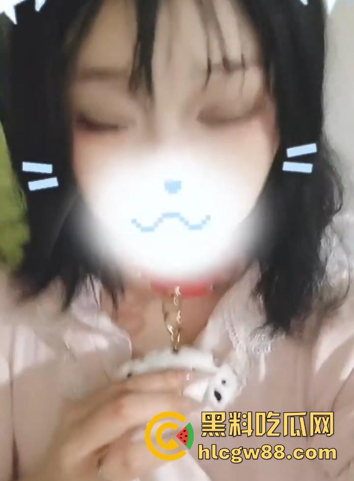 四川达州第十六中学在校高三学生【李诗颖】天生大奶母狗 喜欢二次元cosplay 自慰视频流出-3