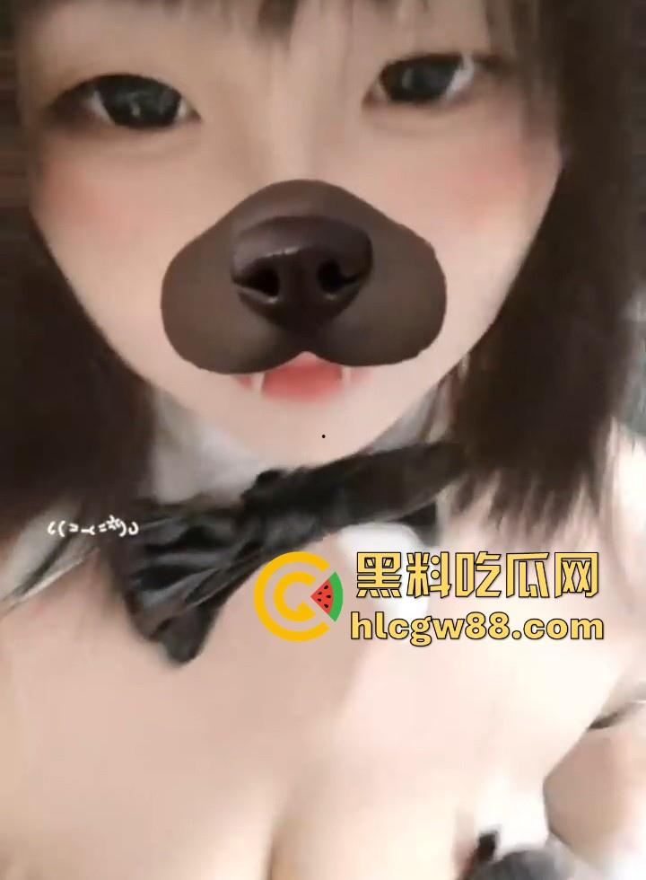 四川达州第十六中学在校高三学生【李诗颖】天生大奶母狗 喜欢二次元cosplay 自慰视频流出-4