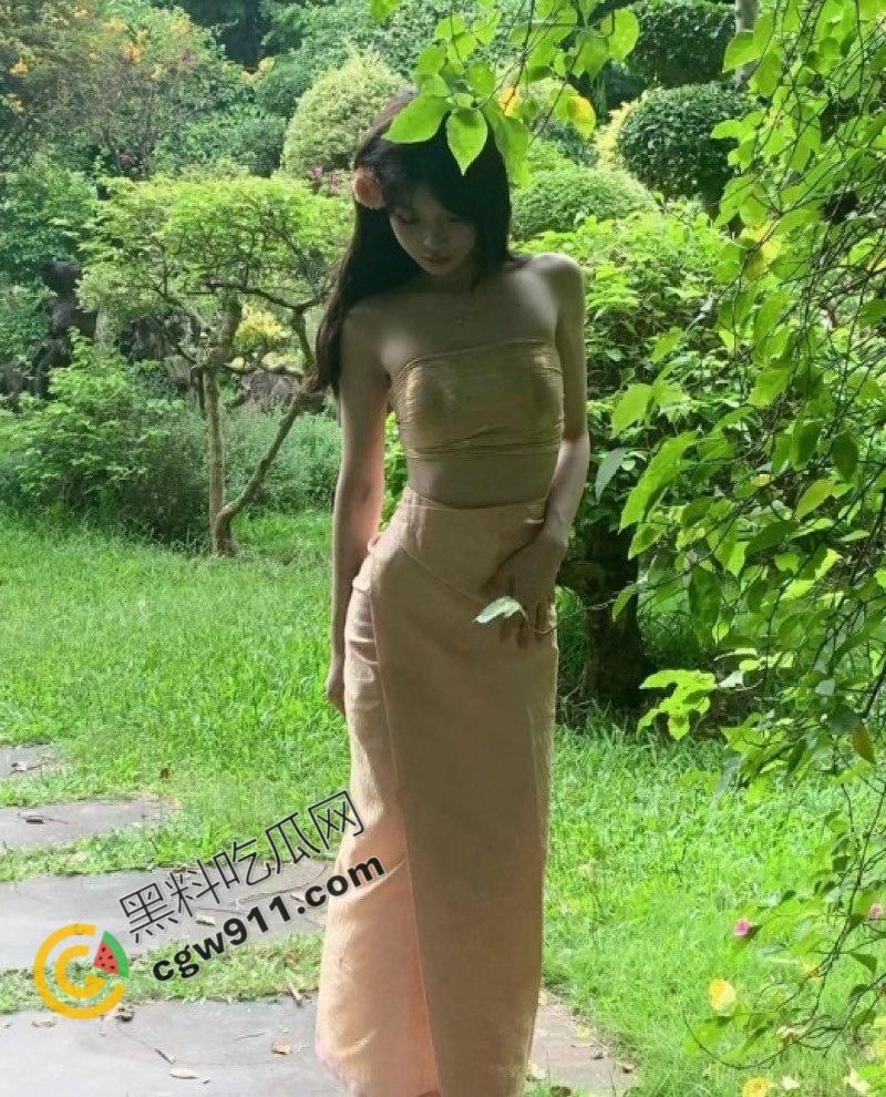 杭州极品学妹【张阳燕】自慰打炮私拍流出 ：酒店激情狂野，如痴如醉享受性金主爆操，天生尤物引人赞-3