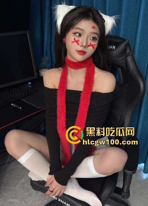 四川艺术职业学院学生妹【梁柳】火辣曝光,情趣套装脱衣裸舞定制,小穴粉嫩奶子挺拔,神级反差婊骚到极限!-2