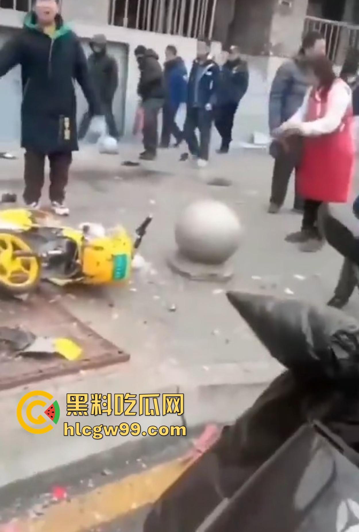 沈阳大东副食商场爆炸 这威力堪比现场开年大炮 惊动半个城的声音这是年货自爆还是开门红太猛？-2