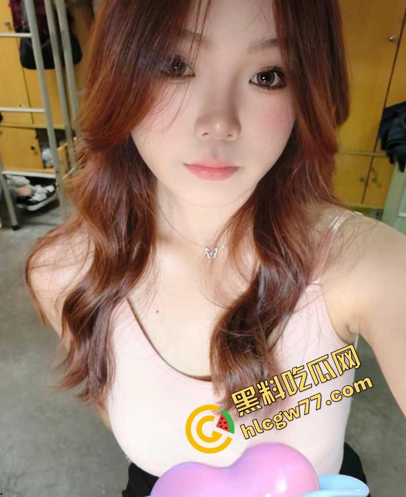 贵州厂妹【齐雨姗】20岁极品身材反差婊 大奶翘臀肌肤白嫩 被金主爸爸各种调教 性爱私拍流出！-2