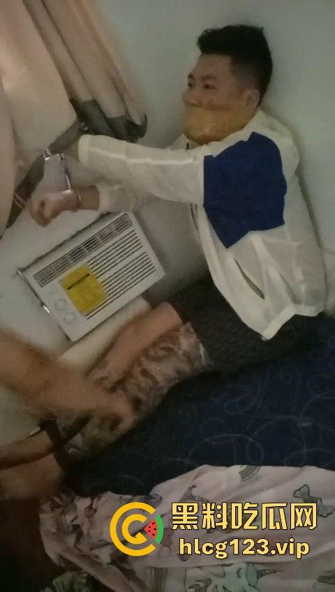 菲律宾头号绑匪胡杨落网！抢劫杀人无恶不作，曾以脚后跟上膛而闻名这回终遭报应！-3