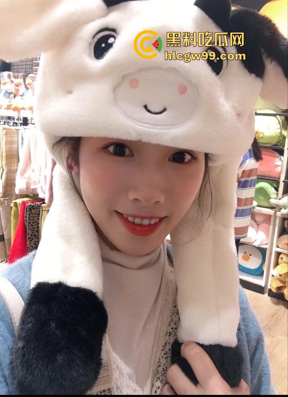 光是用眼睛看着你就能射精，天底下还有这种功夫？御姐豪乳大雷骚鸡用奶子+盯射给你答案！独家流出！-4