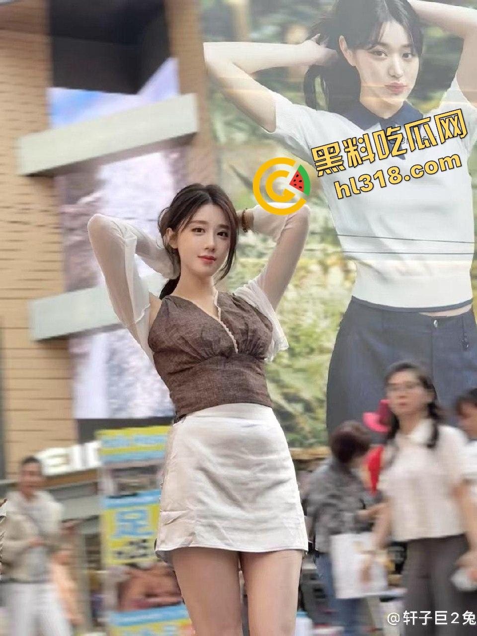 虎牙真神『轩子巨2兔』回归首秀自曝原装身材怒怼科技脸，直播剖析翘臀秘密找对象就得选纯天然！-12