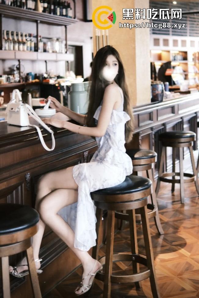 湖南05大学生『姜桃桃』177长腿,直播装纯等有钱鸡巴,奶钉大奶富人专享,69玩出96的姿势!-7