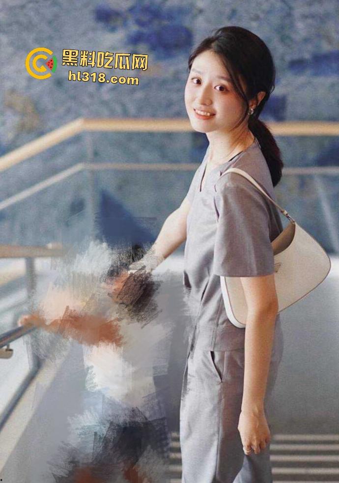 福建莆田【邢素茹】结婚后被老公调教成母狗，在酒店大屁股狂榨精，莆田假货多，但这屁股绝对是真的！-2